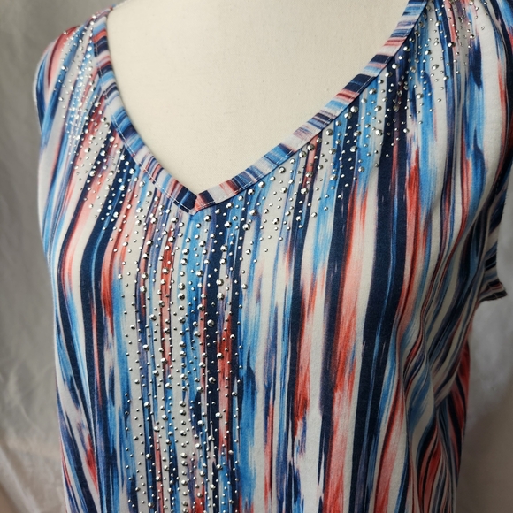 Gloria Vanderbilt Blue and White Sleeveless Tank Top - Picture 4 of 10
